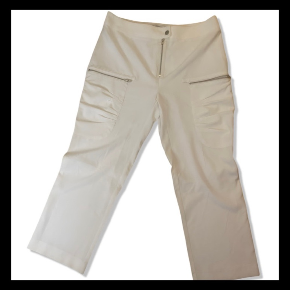 White pants - Picture 3 of 16